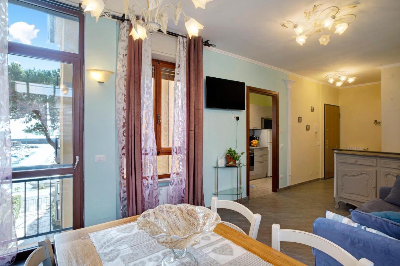Casa Laura Elena Apartment ซานบาร์โตโลเมโอ อัล มาเร ภายนอก รูปภาพ